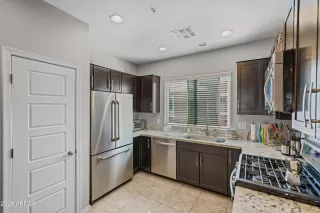 Photo #2: 6199707 Listing 