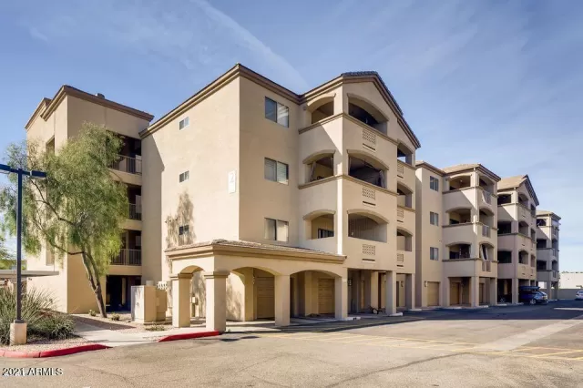 MLS: 6199854 Condo For Sale