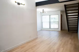 Photo #1: 6199860 Listing