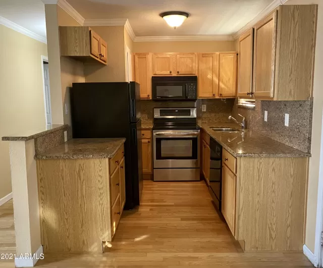 MLS: 6199872 Condo For Sale