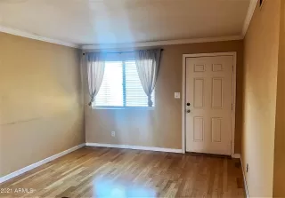 Photo #2: 6199872 Listing 