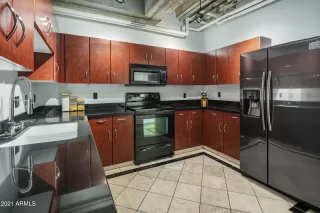 Photo #3: 6199877 Listing