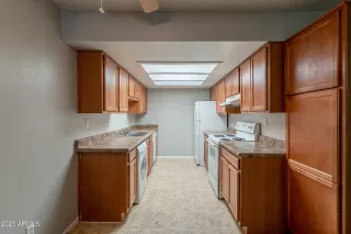 Photo #3: 6199889 Listing 