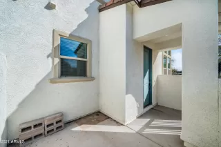 Photo #4: 6199931 Listing