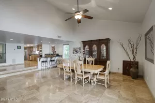 Photo #3: 6199950 Listing 