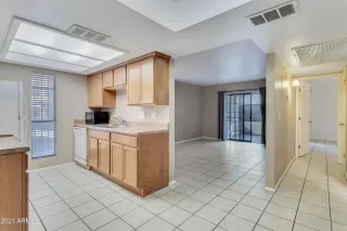 Photo #3: 6199985 Listing