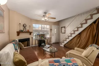 Photo #6: 6200006 Listing