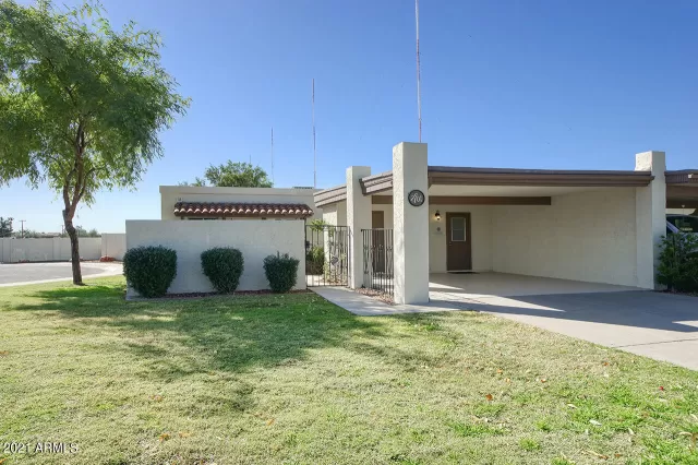 MLS: 6200057 Condo For Sale