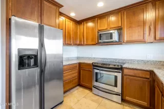 Photo #3: 6200121 Listing