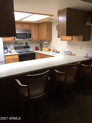 Photo #2: 6200130 Listing 