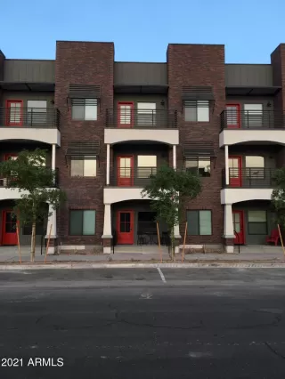 Photo #2: 6200136 Listing