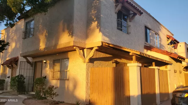 MLS: 6200229 Condo For Sale