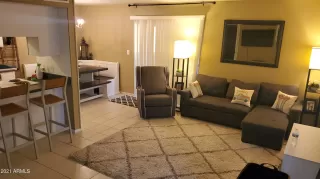 Photo #3: 6200229 Listing