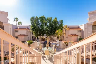 Photo #3: 6200296 Listing