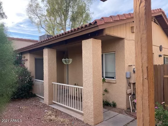 MLS: 6200300 Condo For Sale