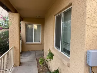 Photo #4: 6200300 Listing