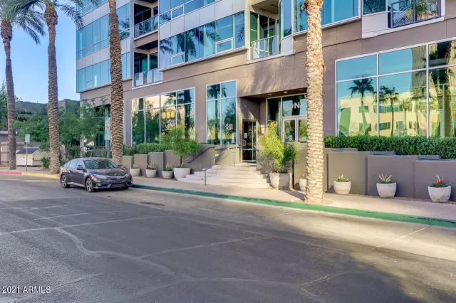 MLS: 6200485 Condo For Sale