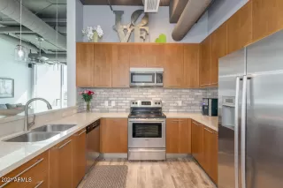 Photo #1: 6200485 Listing 