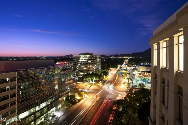 MLS: 6200695 Condo For Sale