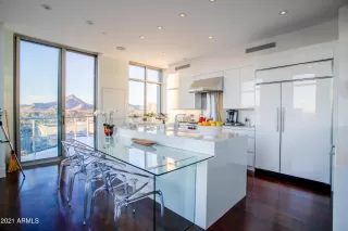 Photo #2: 6200695 Listing 