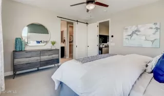 Photo #2: 6200738 Listing