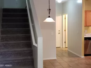 Photo #6: 6200839 Listing 