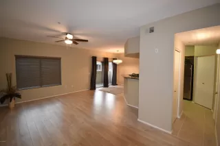 Photo #5: 6201072 Listing