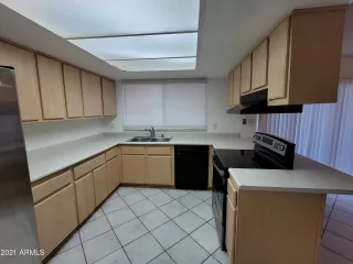 Photo #3: 6201087 Listing 