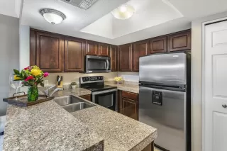 Photo #3: 6201101 Listing 