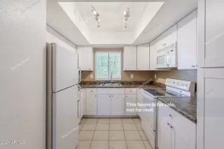 Photo #3: 6201137 Listing