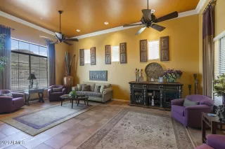 Photo #4: 6201335 Listing