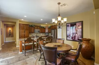 Photo #6: 6201335 Listing