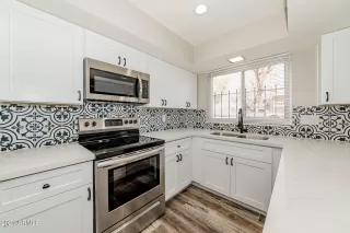 Photo #1: 6201420 Listing 