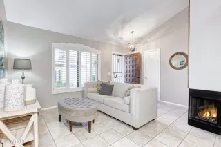 Photo #1: 6201457 Listing