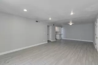 Photo #2: 6201489 Listing