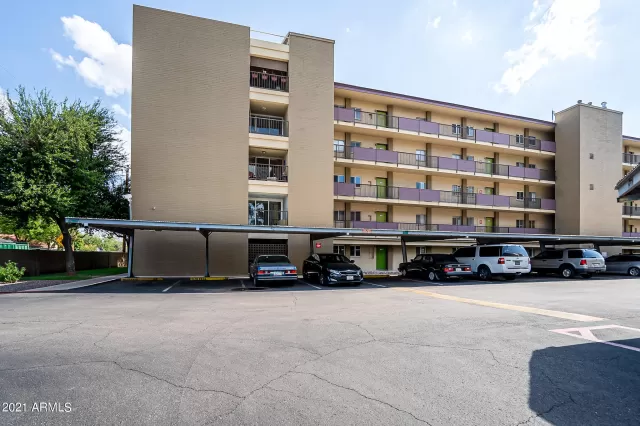 MLS: 6201497 Condo For Sale