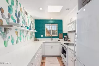 Photo #4: 6201582 Listing