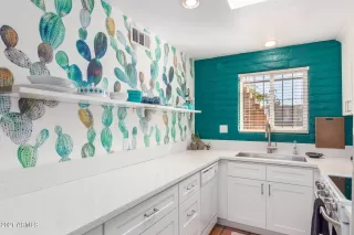 Photo #5: 6201582 Listing