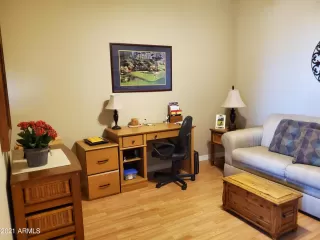 Photo #4: 6201606 Listing