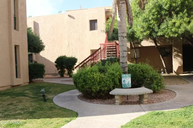 MLS: 6201619 Condo For Sale