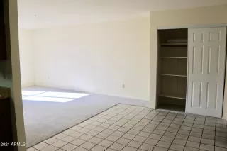 Photo #6: 6201619 Listing