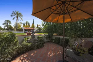 Photo #4: 6201917 Listing