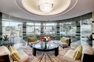 Photo #5: 6201943 Listing 