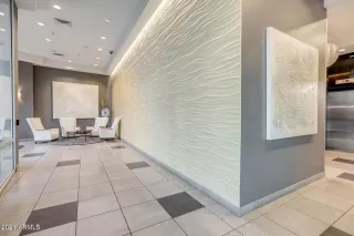 Photo #5: 6202045 Listing 