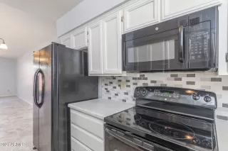 Photo #6: 6202175 Listing 