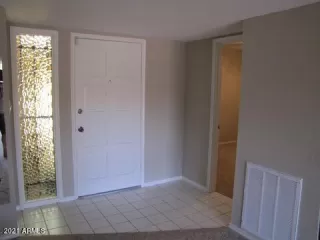 Photo #3: 6202196 Listing 