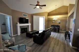 Photo #3: 6202200 Listing