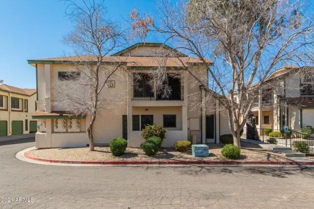 MLS: 6202414 Condo For Sale