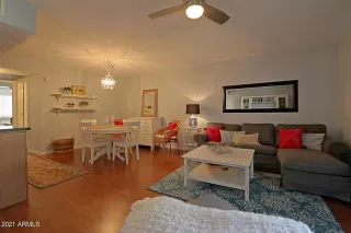 Photo #2: 6202553 Listing