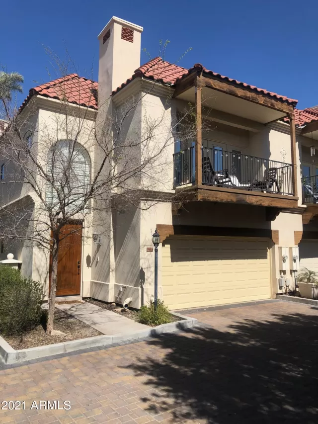 MLS: 6202617 Condo For Sale